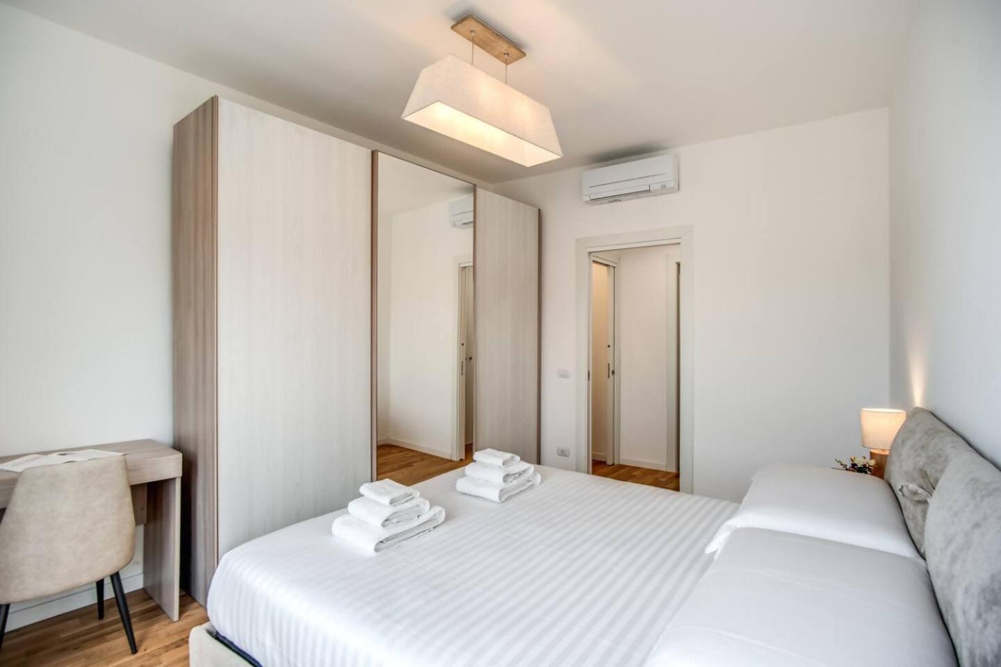 Naos Suite Close Popolo Square Рим Экстерьер фото